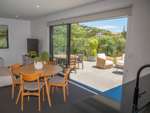9 Loke Crescent, Coopers Beach, Coopers Beach