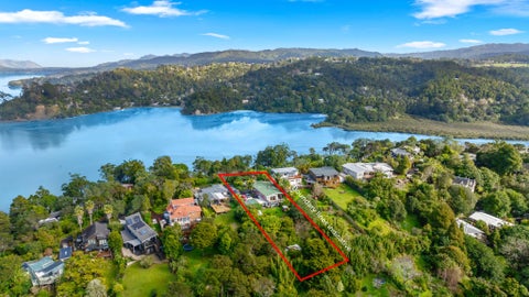 22 Arapito Road, Titirangi, Auckland