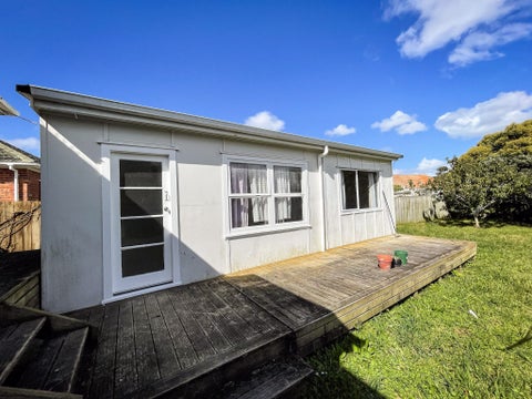 6 Parkinson Avenue, Wesley, Auckland