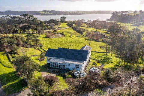 176 Shegadeen Road, Wharehine, Wellsford