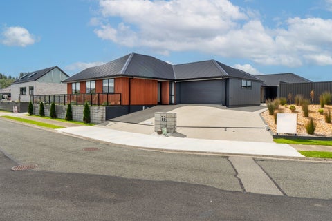 97 Hoffman Court, Waikiwi, Invercargill