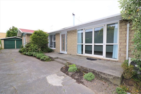 4 Leeman Place, Redwood, Christchurch
