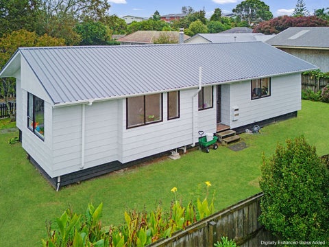13A Kaiwaka Road, Waiuku, Waiuku