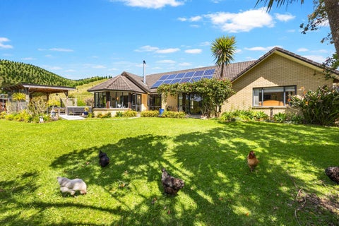90 KAWAKAWA-ORERE RD, Kawakawa Bay, Kawakawa Bay