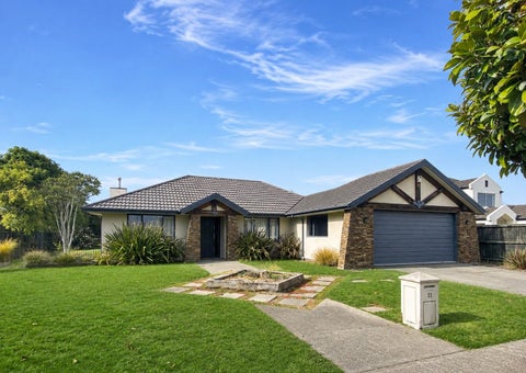 11 Annaby Drive, Northwood, Christchurch