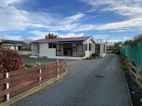 5 Railway Terrace, Glenavy, Waimate