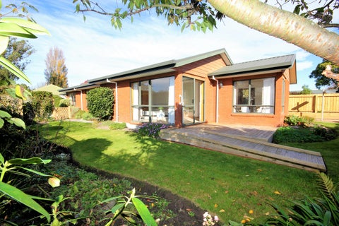 2/39 Sparks Road, Hoon Hay, Christchurch
