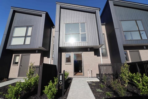 16 Rana Road, Flat Bush, Auckland