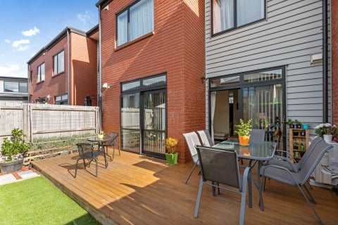 15 Fermi Lane, Papakura, Papakura