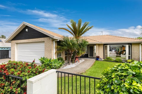 41 Wiseley Road, Hobsonville, Auckland