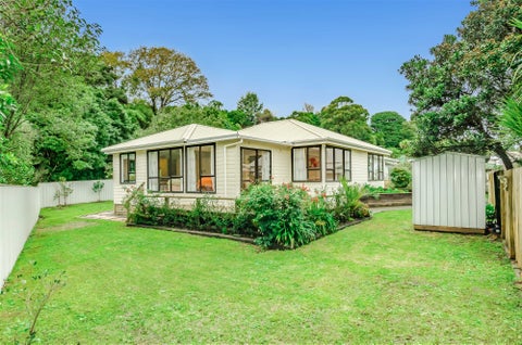 48 Hookway Grove, Paraparaumu