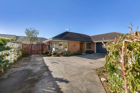 172 Queen Street, Waiuku, Waiuku