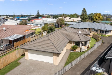 14A Edward Avenue, Orewa, Orewa