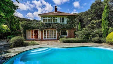 2 Dillon Street, Lowry Bay, Lower Hutt