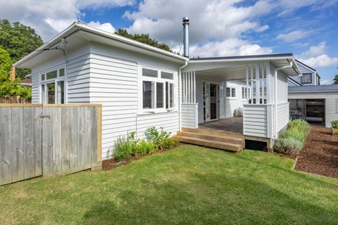 1/33 West Coast Road, Glen Eden, Auckland