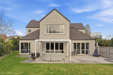 14 Harlech Mews, Avonhead, Christchurch