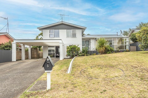 5 Karamu Street, Tawhero, Whanganui