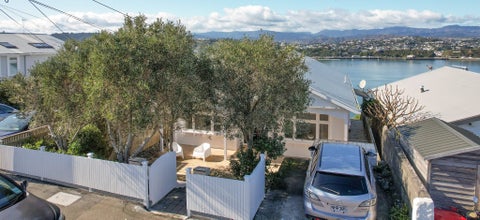41 Overtoun Terrace, Hataitai, Wellington