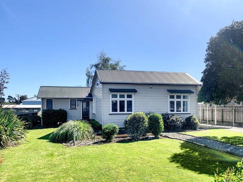 16 Dublin Street, Dannevirke