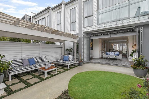 186 Seventh View Avenue, Beachlands, Auckland