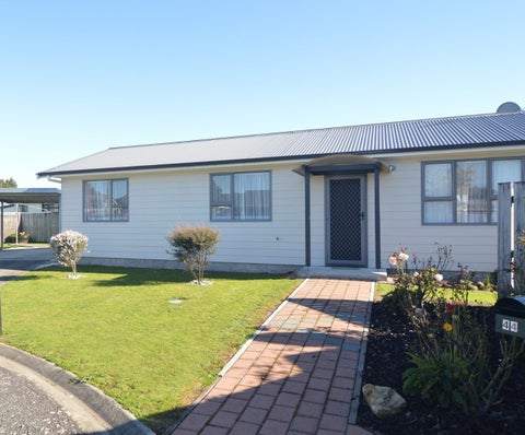 44 William Wong Place, Carterton