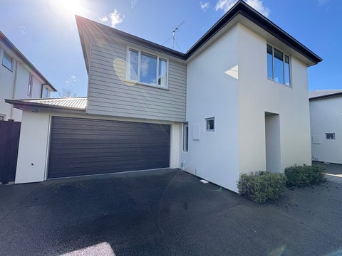 2/27 SHERBORNE STREET, St Albans, Christchurch