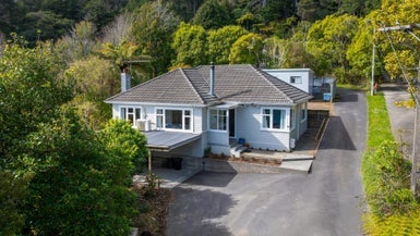 38 Hine Road, Wainuiomata, Lower Hutt