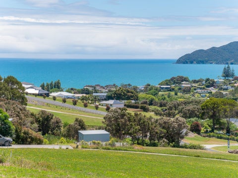 6 Frazer Place, Coopers Beach, Coopers Beach