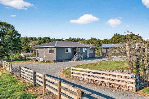752 Settlement Road, Hakaru, Wellsford