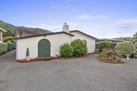57 Parata Street, Waikanae