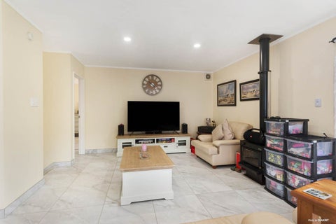 2/6 Wilkinson Way, Browns Bay, Auckland