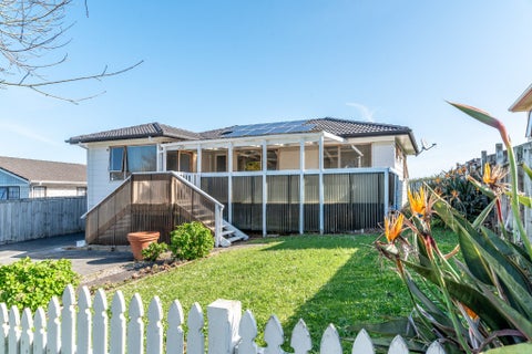 7 Catkin Crescent, Papatoetoe, Auckland