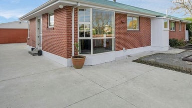 87 Daniels Road, Redwood, Christchurch
