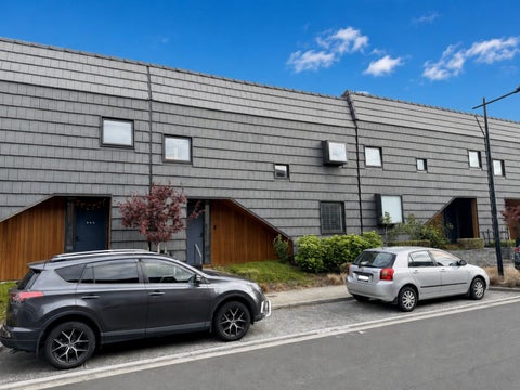 8 Kotuitui Street, Manukau, Auckland