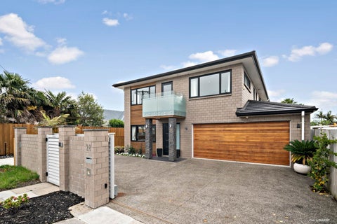 28 Flanshaw Road, Te Atatu South, Auckland
