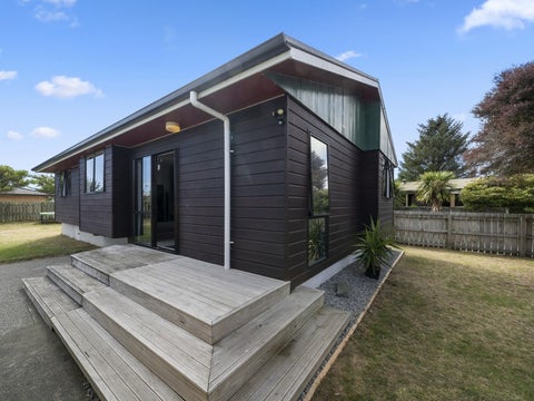 44 Linwood Drive, Paraparaumu