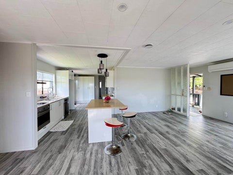 12 Bundena Place, Clendon Park, Auckland