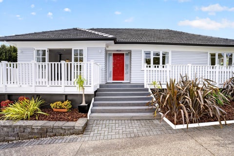 20 Brian Crescent, Stanmore Bay, Whangaparaoa