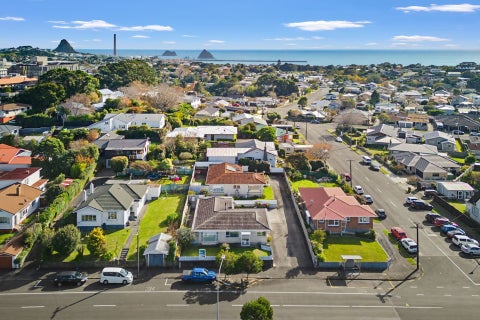 66 Tukapa Street, Westown, New Plymouth