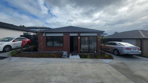 8/26 Pah Road, Papatoetoe, Auckland