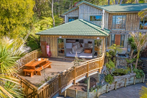 31 Emlyn Place, Torbay, Auckland