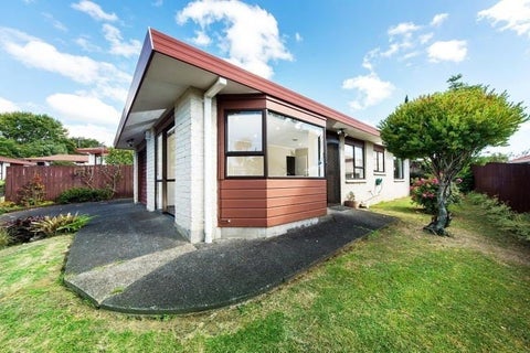 8/54 Nikau Street, New Lynn, Auckland