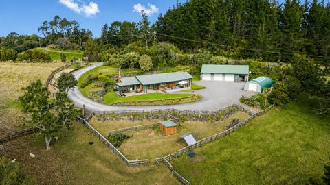 5 Wenz Bayer Road, Silverdale