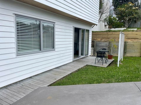 65 Parr Terrace, Castor Bay, Auckland