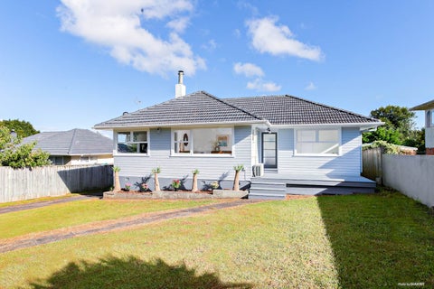 5 Thomas Rea Place, Te Atatu South, Auckland
