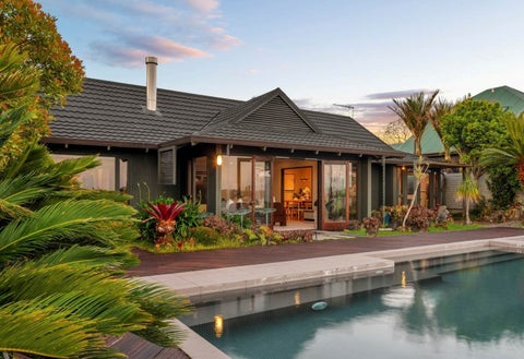10 Marine Terrace, Bayswater, Auckland