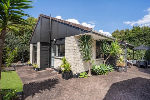 1/23 KARAKA ST, New Lynn, Auckland