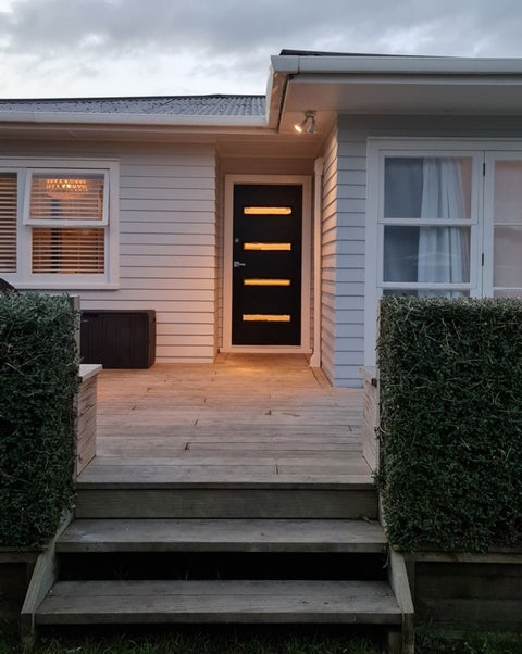 10 Fordham Street, Beach Haven, Auckland