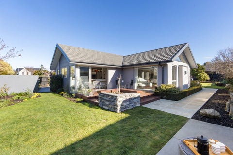 11 Glastonbury Drive, Burwood, Christchurch