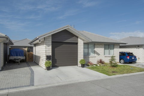11 LANCE WAY, Papamoa, Tauranga